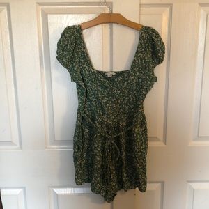 American Eagle Medium Green Romper